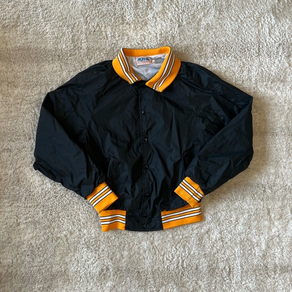 Vintage Bomber Jacket - Picture 1 of 3
